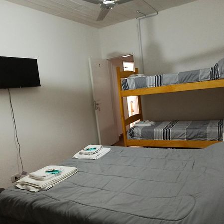 פוארטו מדרין El Faro Hostel מראה חיצוני תמונה