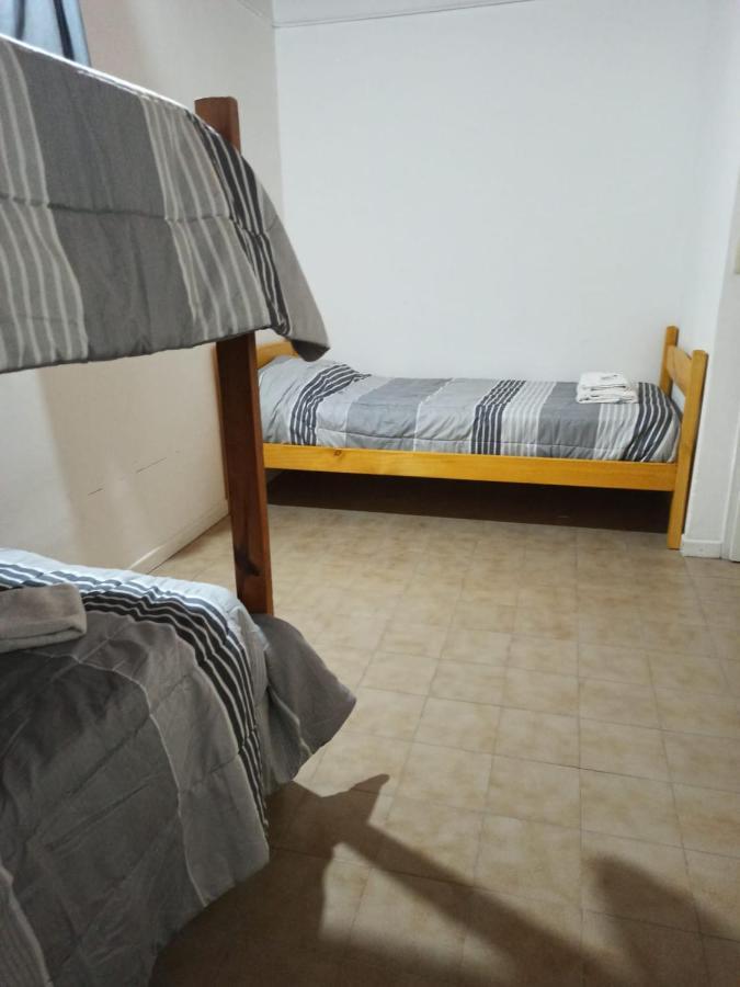 פוארטו מדרין El Faro Hostel מראה חיצוני תמונה