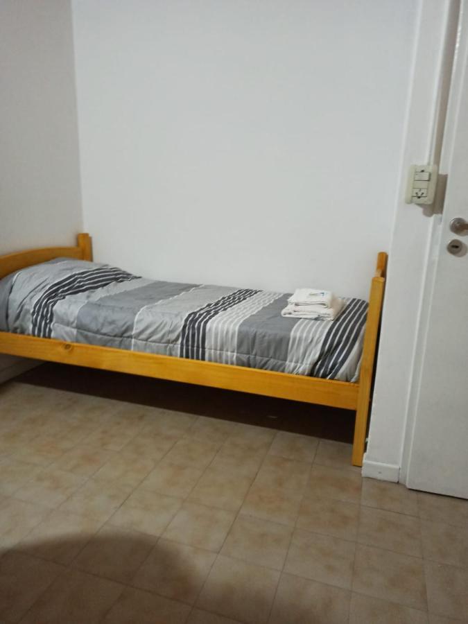 פוארטו מדרין El Faro Hostel מראה חיצוני תמונה