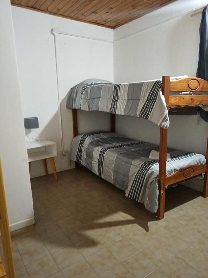 פוארטו מדרין El Faro Hostel מראה חיצוני תמונה