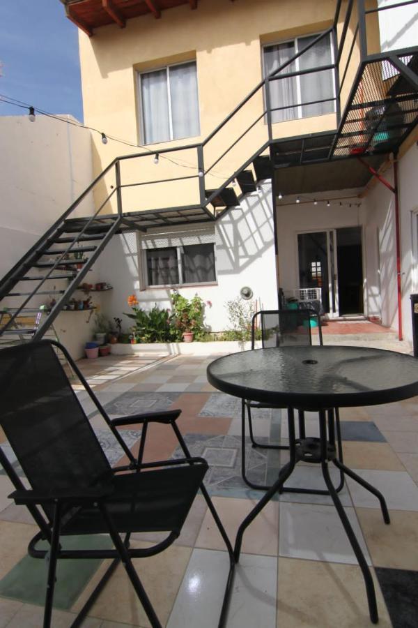 פוארטו מדרין El Faro Hostel מראה חיצוני תמונה
