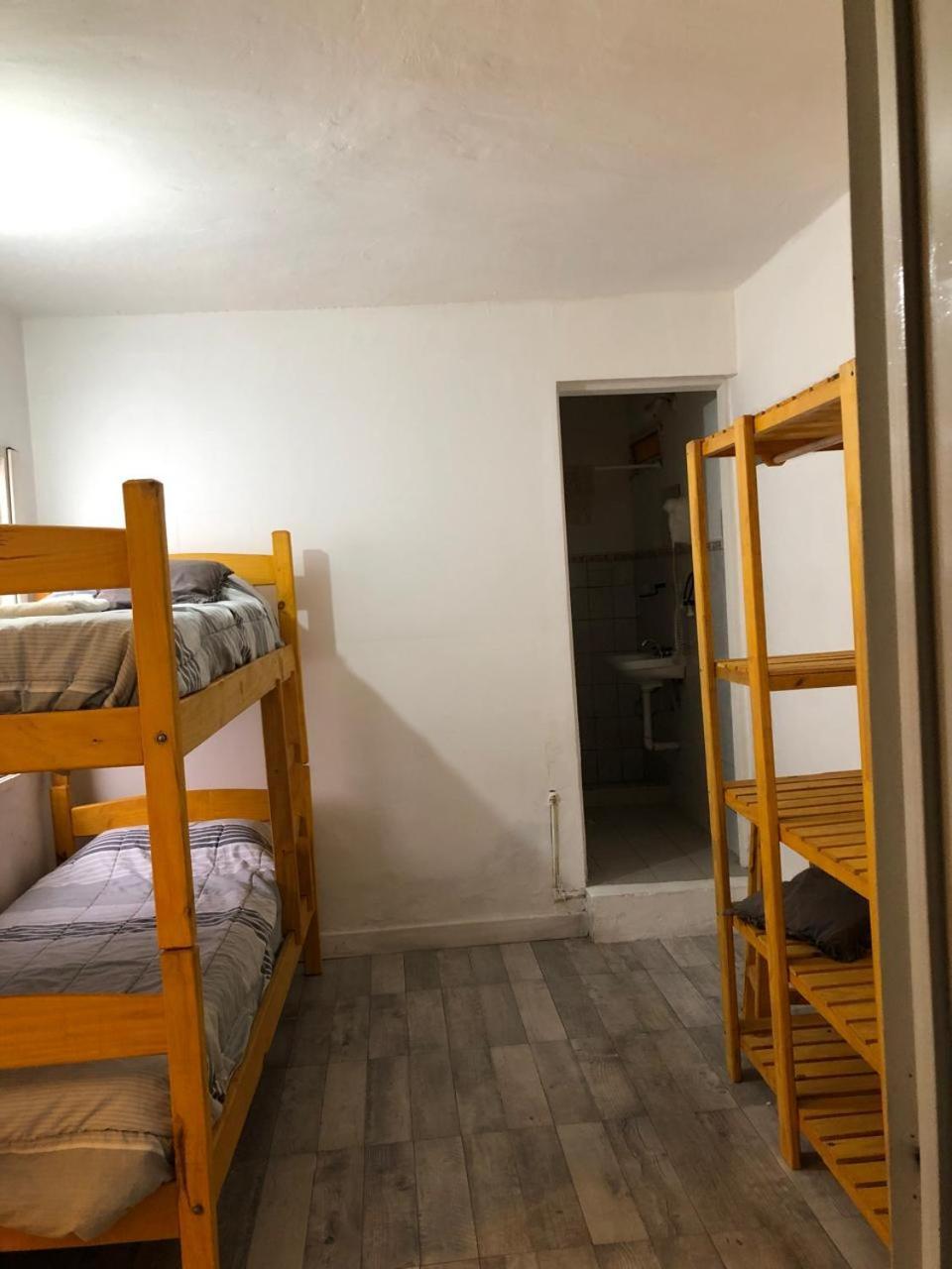 פוארטו מדרין El Faro Hostel מראה חיצוני תמונה