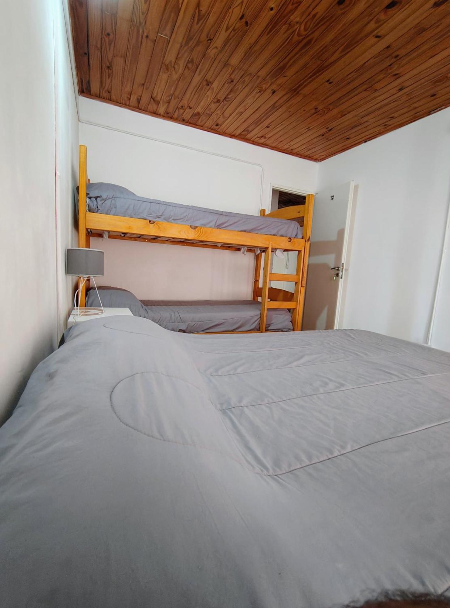 פוארטו מדרין El Faro Hostel מראה חיצוני תמונה
