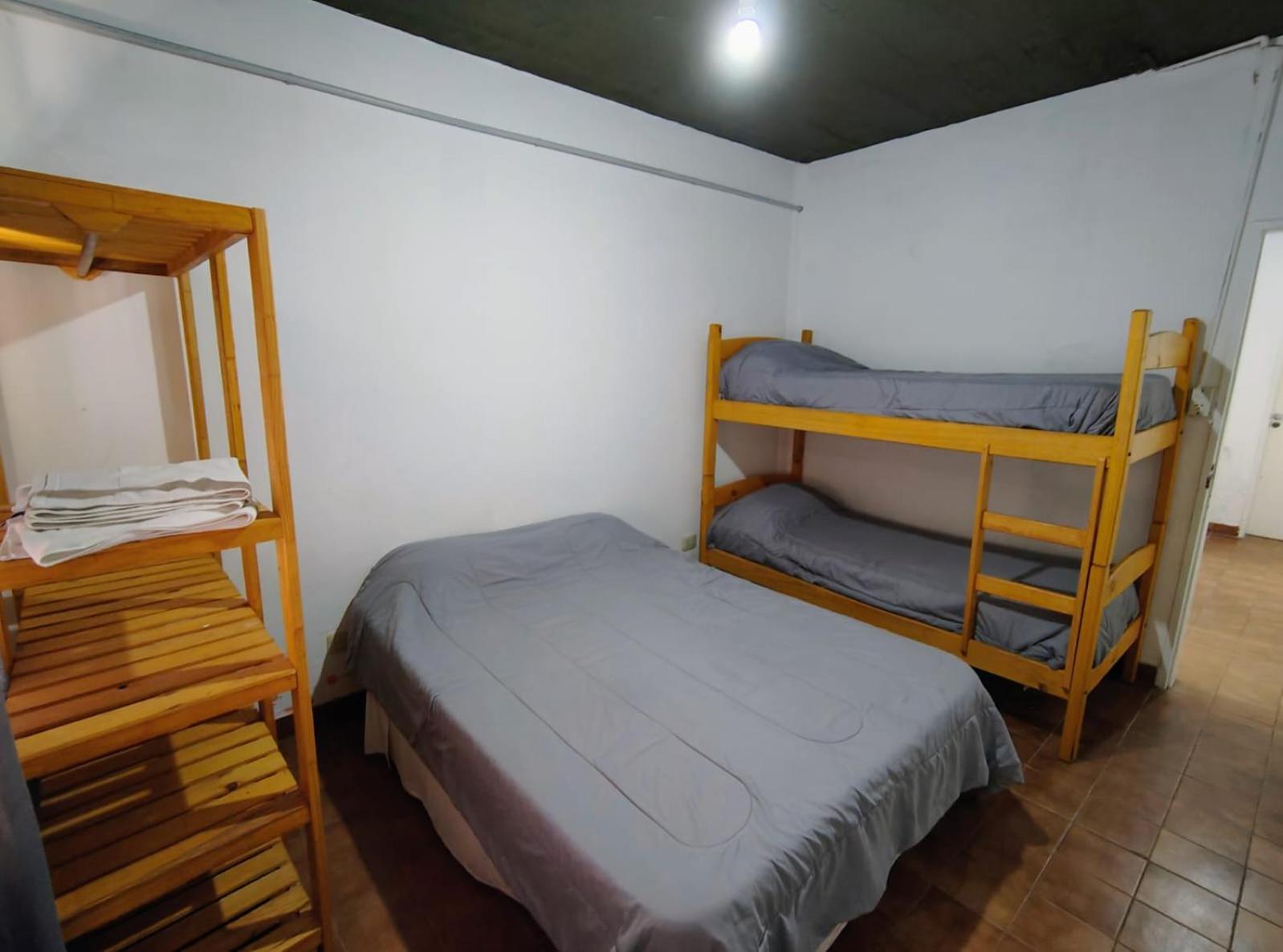 פוארטו מדרין El Faro Hostel מראה חיצוני תמונה