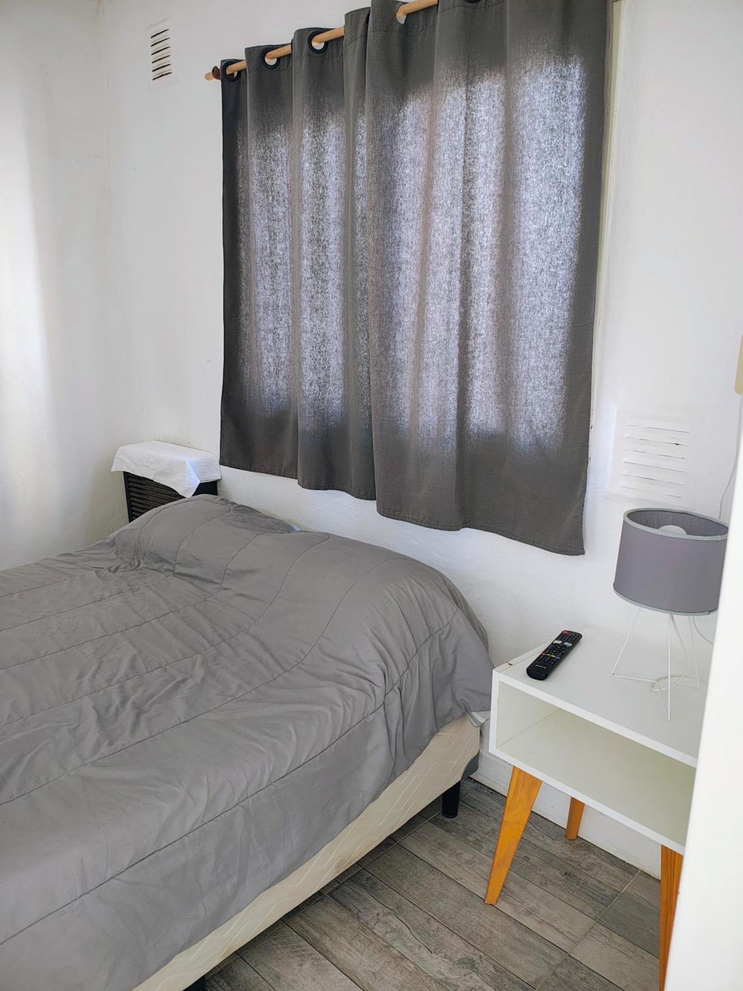 פוארטו מדרין El Faro Hostel מראה חיצוני תמונה